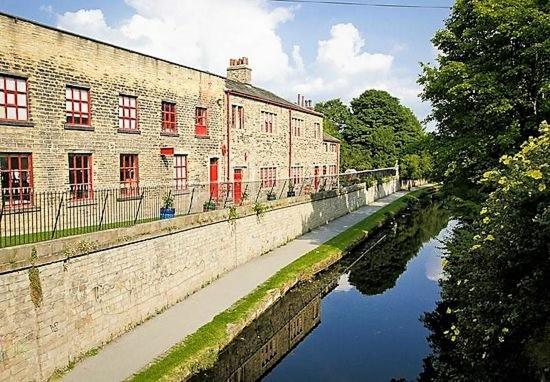 -F5Gh- For Relaxed & Cosy Stay, Free Parking, Wifi Leeds  Bagian luar foto